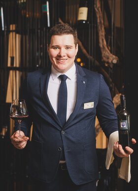 Tauern SPA Kaprun Mitarbeiter Shooting. PhotoCredit: JFK Photography © 2025