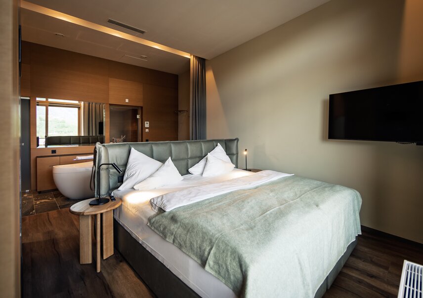 TAUERN SPA Kaprun Zimmer. PhotoCredit: JFK Photography © 2026 | © © JFK Photography by Juergen Feichter