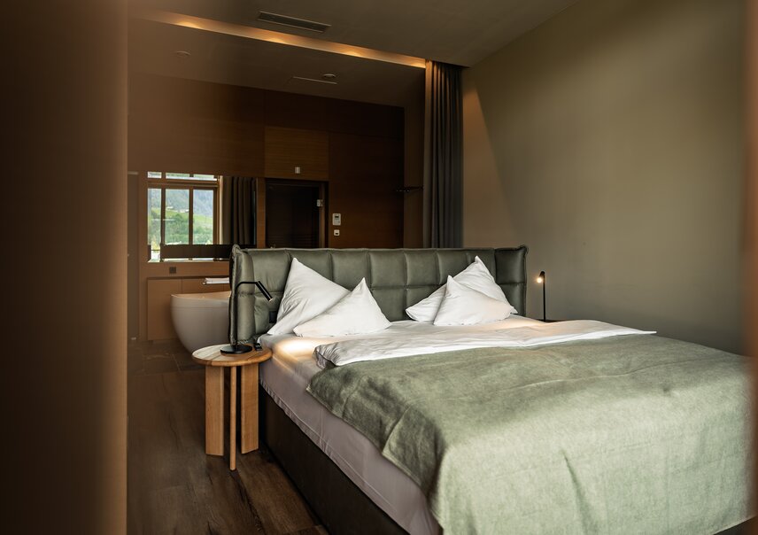 TAUERN SPA Kaprun Zimmer. PhotoCredit: JFK Photography © 2026 | © © JFK Photography by Juergen Feichter